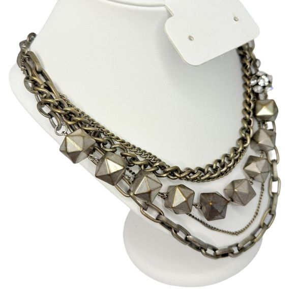 Vera Wang Layered Rhinestone Gunmetal Statement Necklace 22” Multi Chain - Picture 6 of 12
